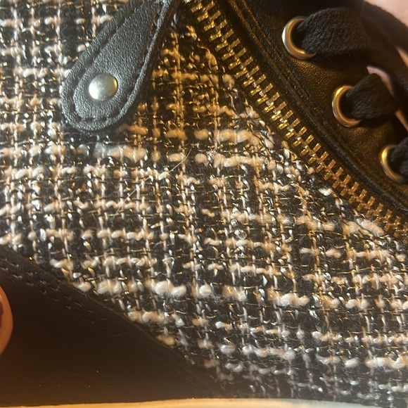 Steve Madden lace up fashion sneakers - Picture 4 of 6